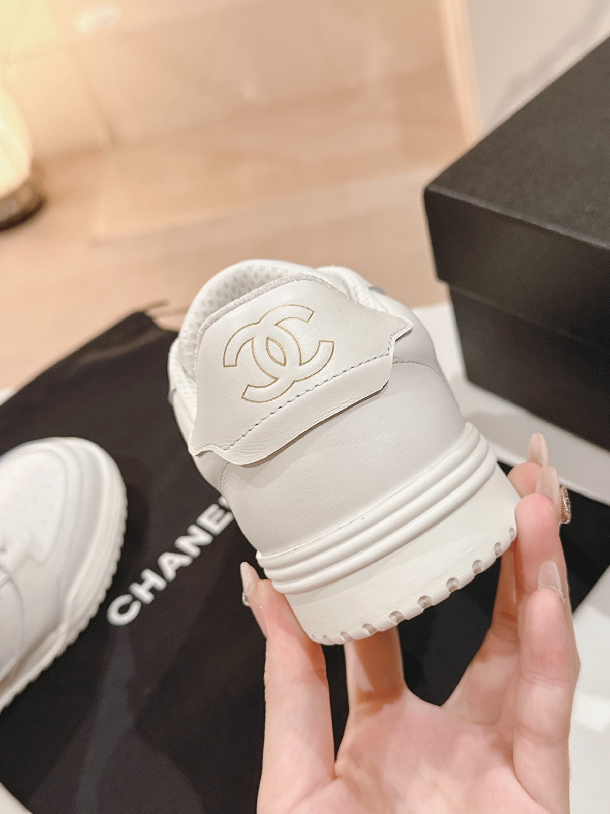 081 36123118 SIZE 35-40