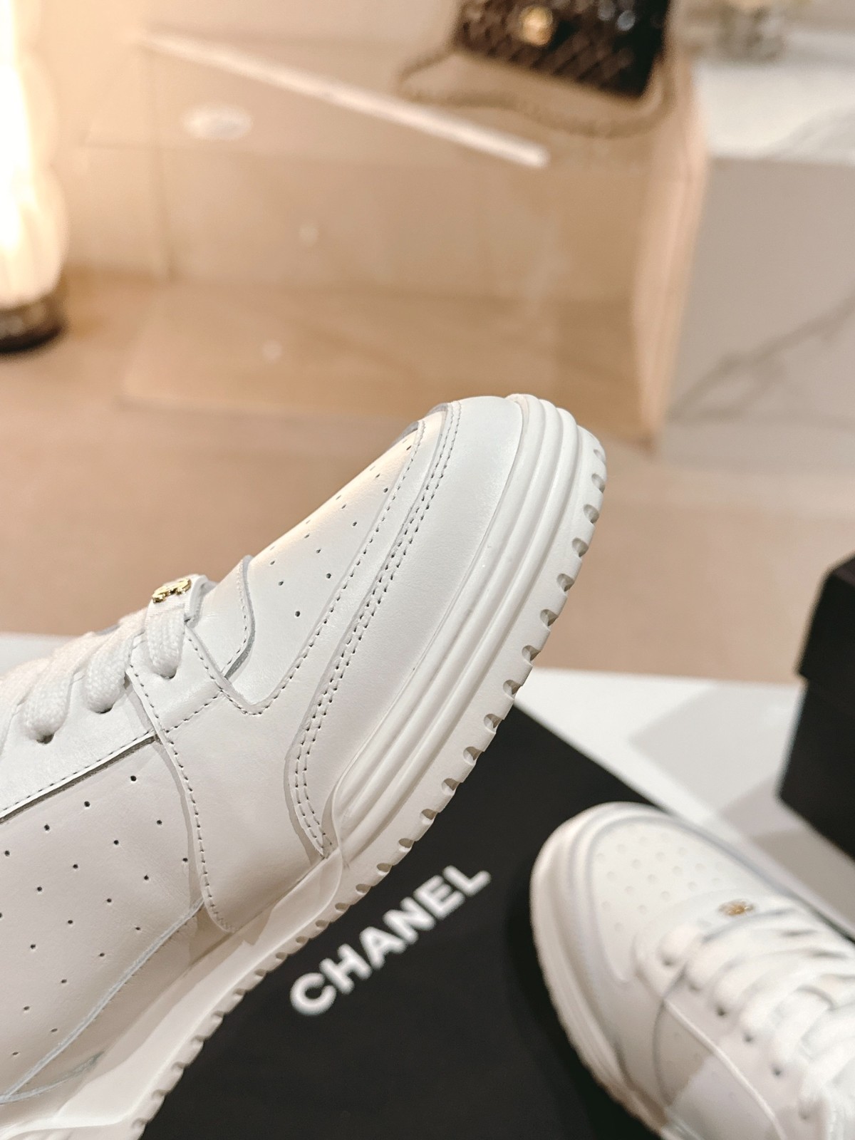 081 36123118 SIZE 35-40