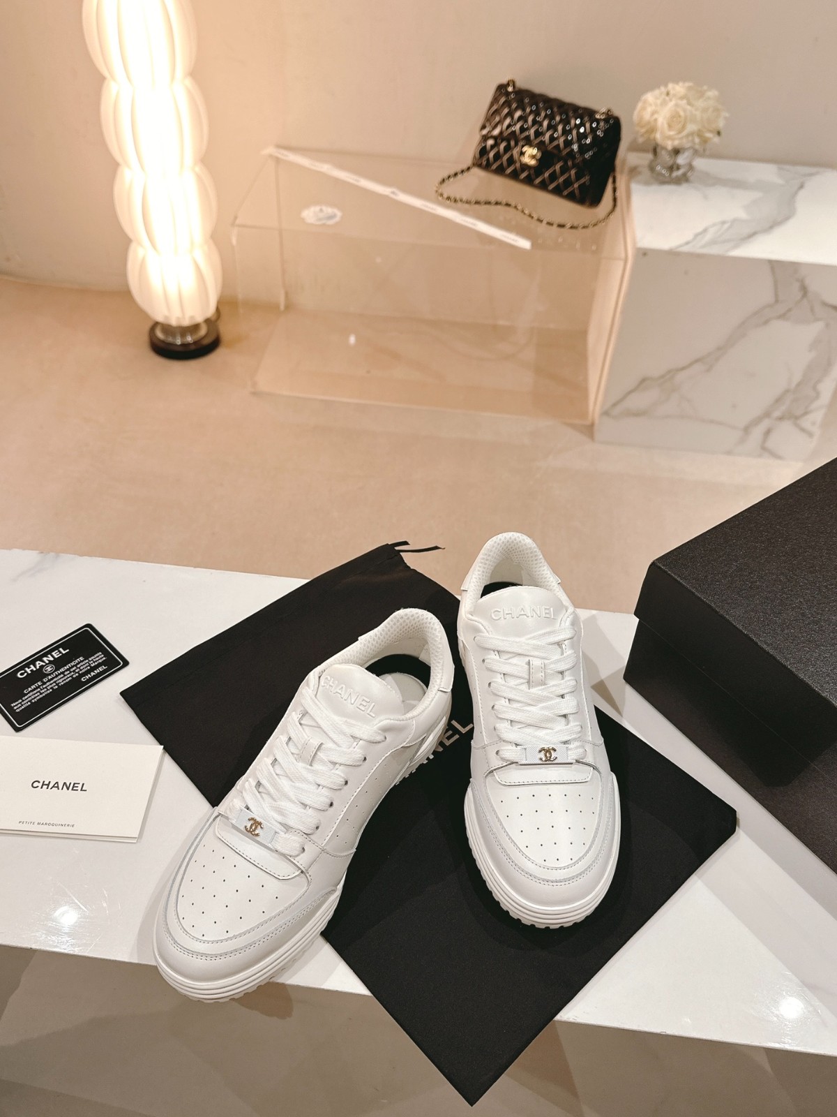 081 36123118 SIZE 35-40