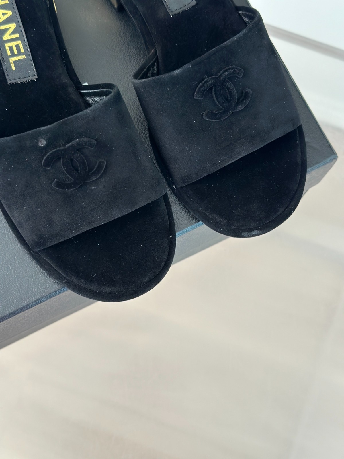 039 32123109 SIZE 35-41