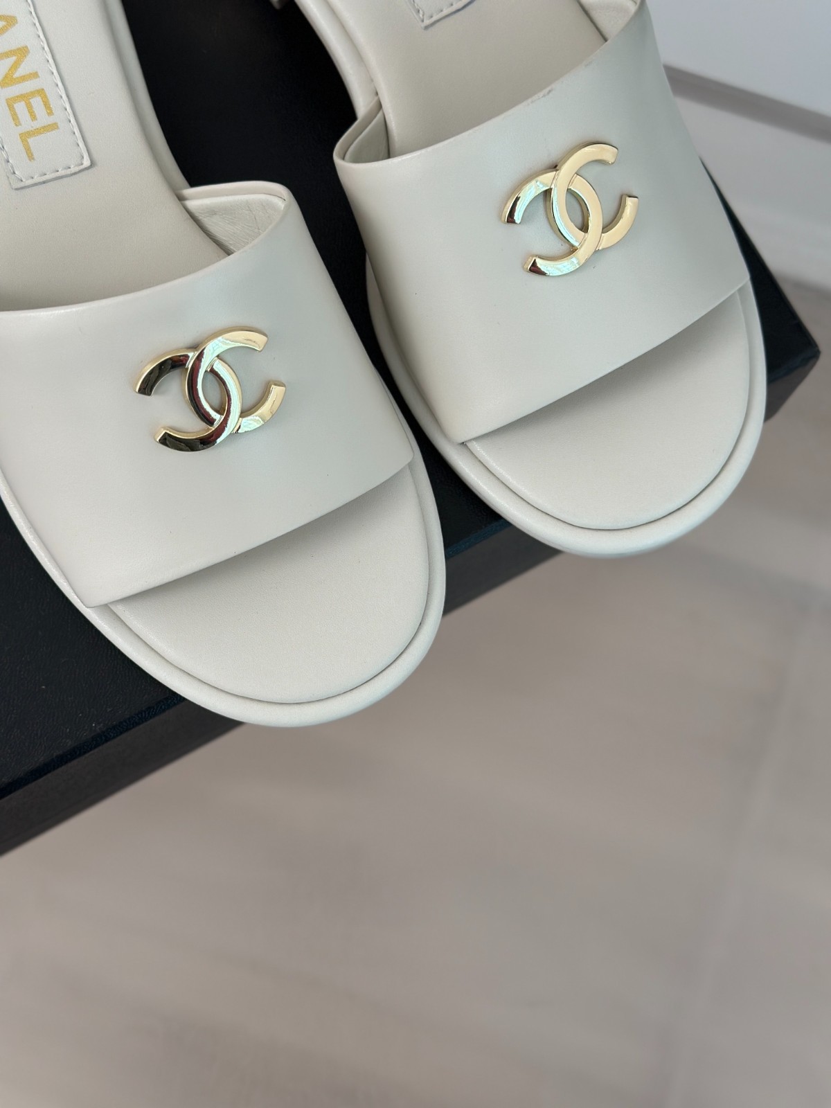 035 33123111 SIZE 35-41