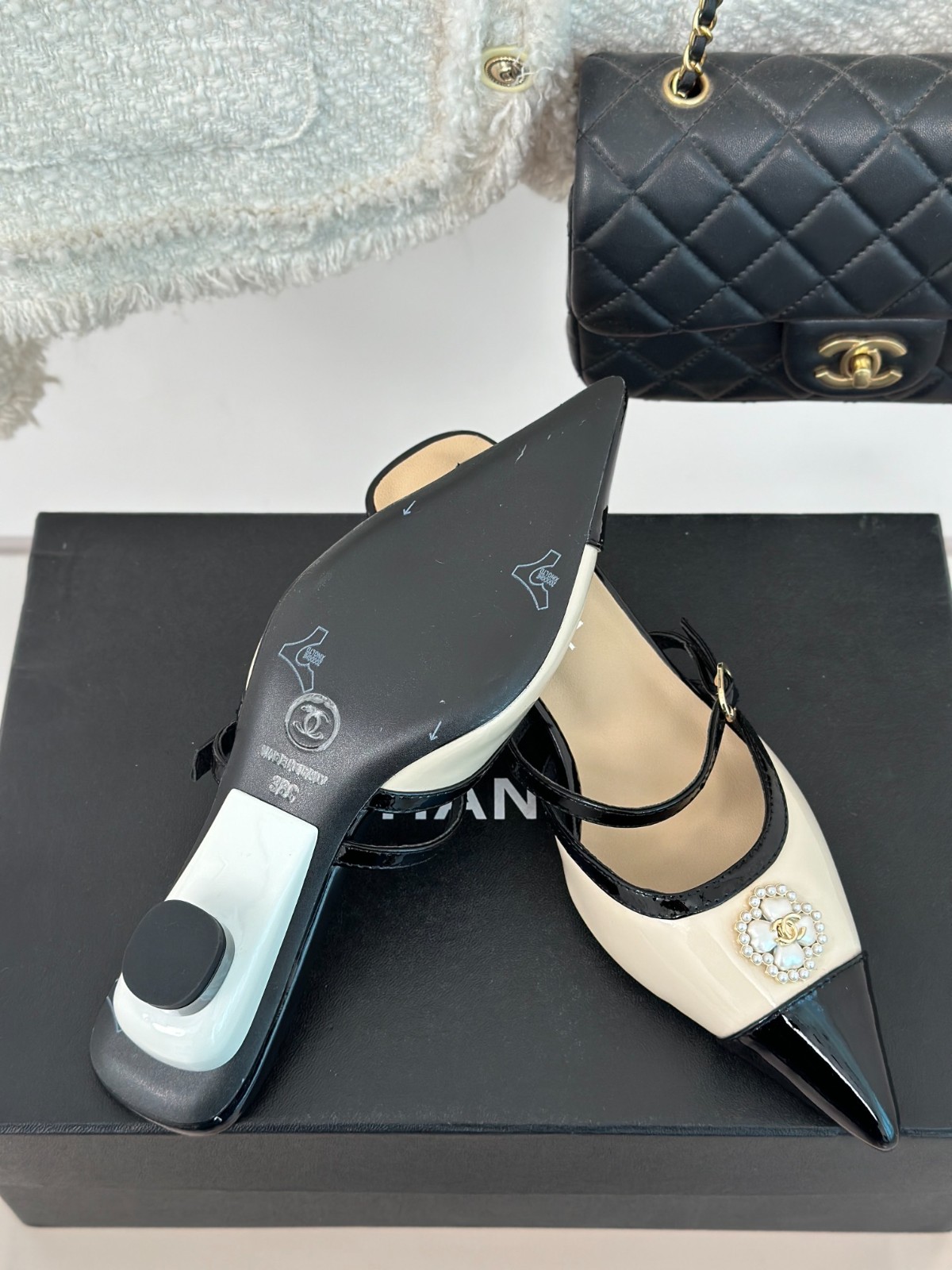 027 32123109 SIZE 35-41