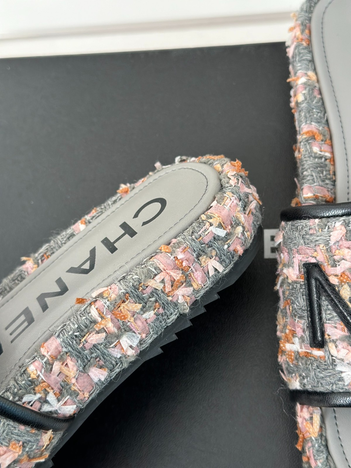 016 26123095 SIZE 35-41