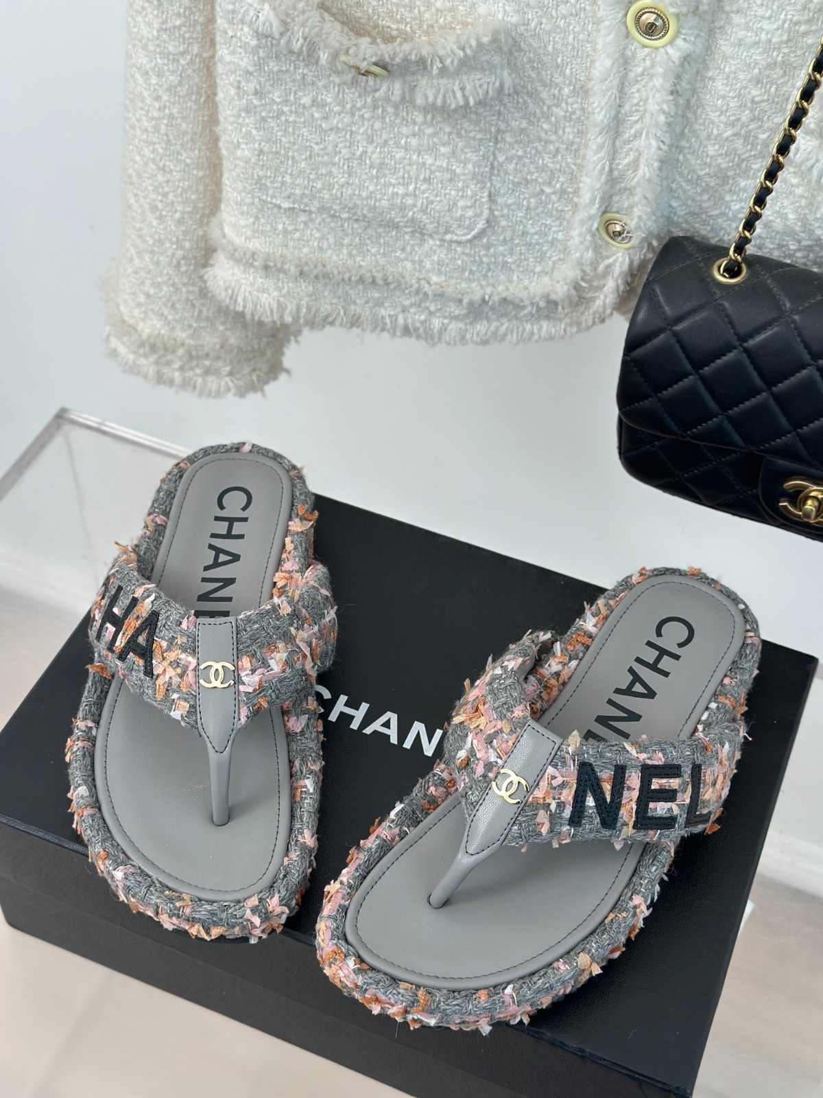 008 26123095 SIZE 35-41