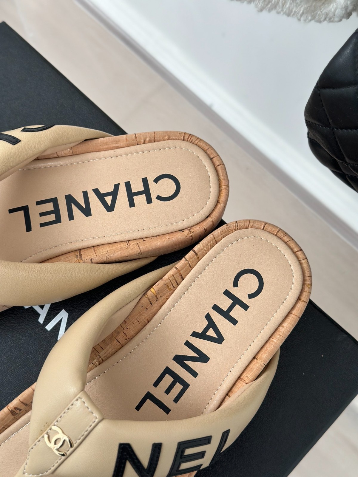 003 27123097 SIZE 35-41