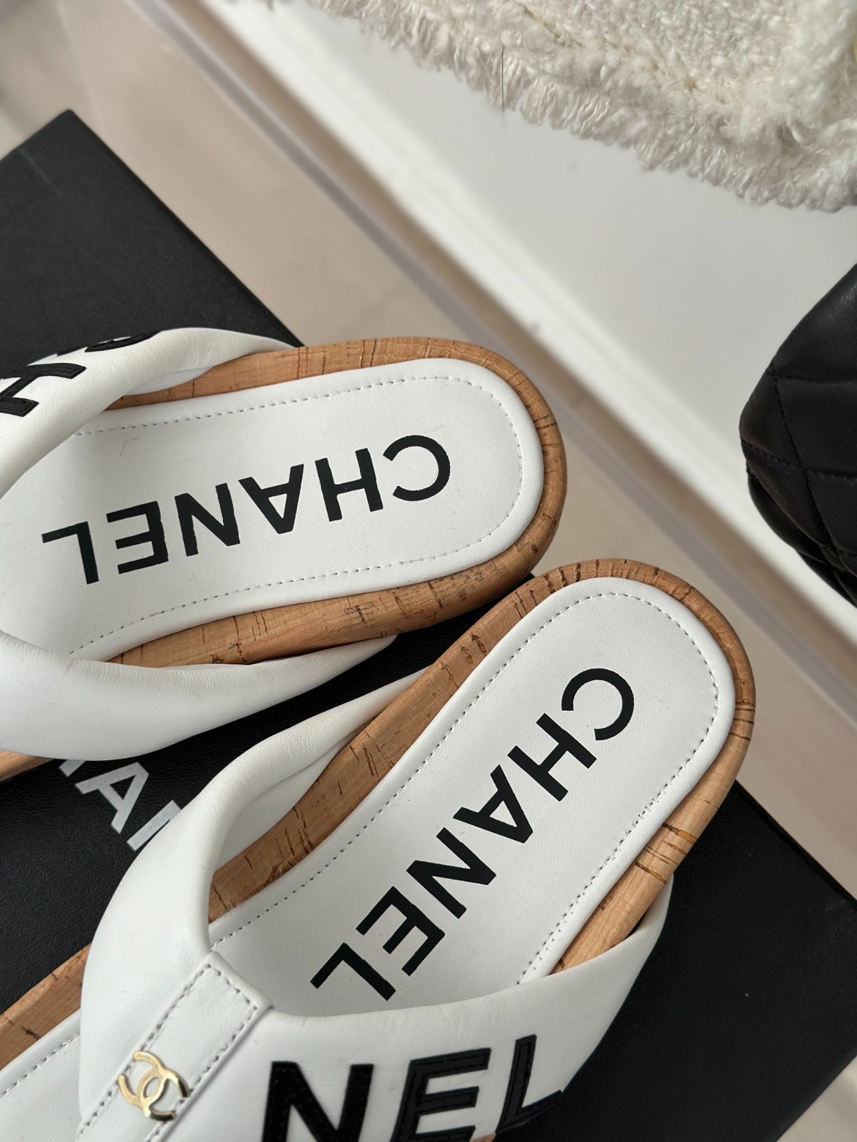 002 27123097 SIZE 35-41