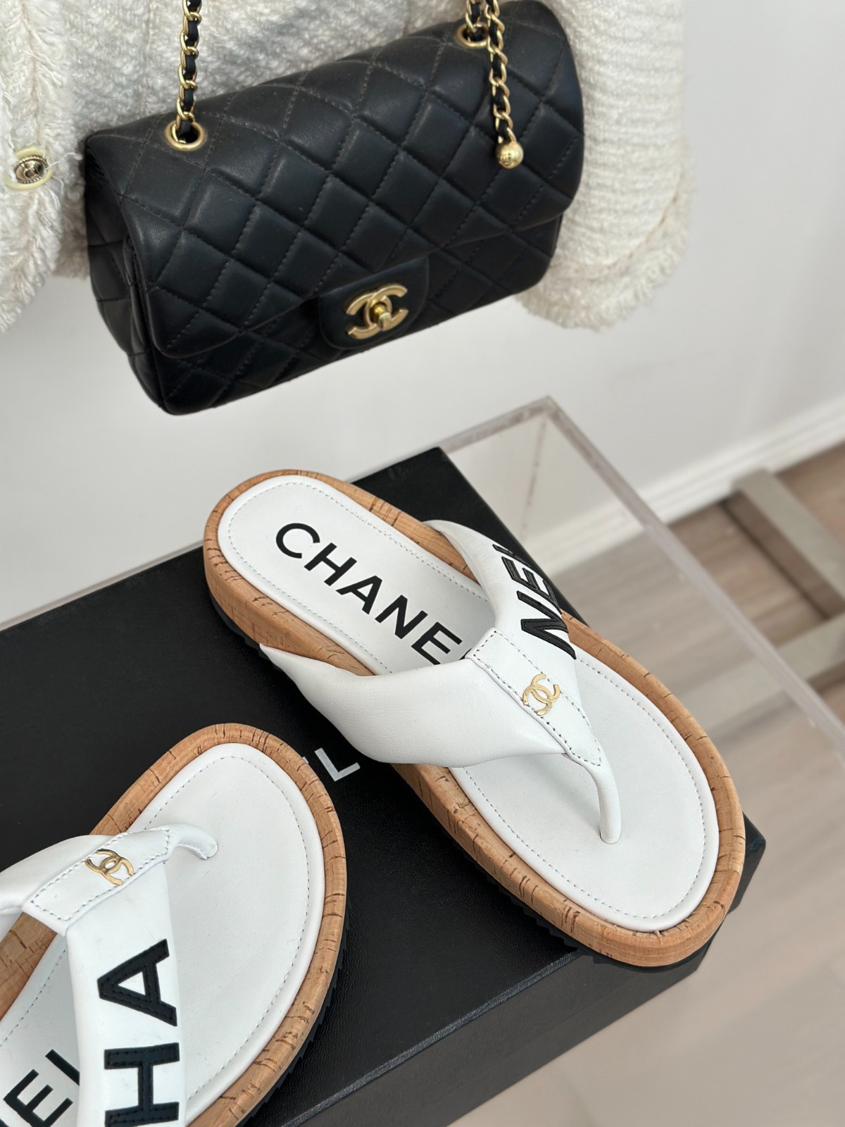 002 27123097 SIZE 35-41