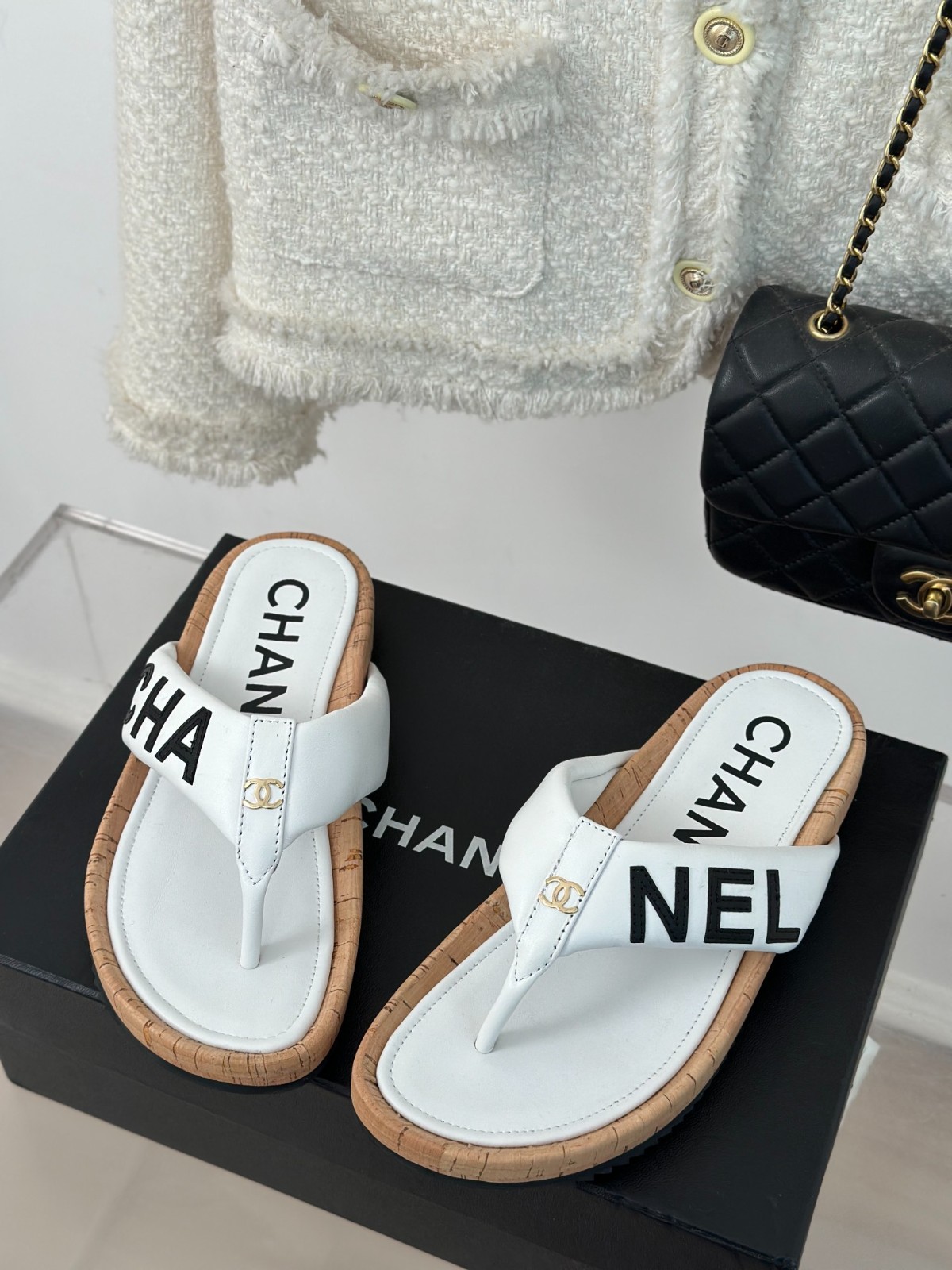 002 27123097 SIZE 35-41