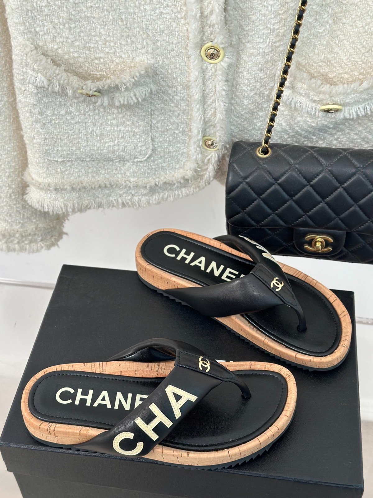 001 27123097 SIZE 35-41
