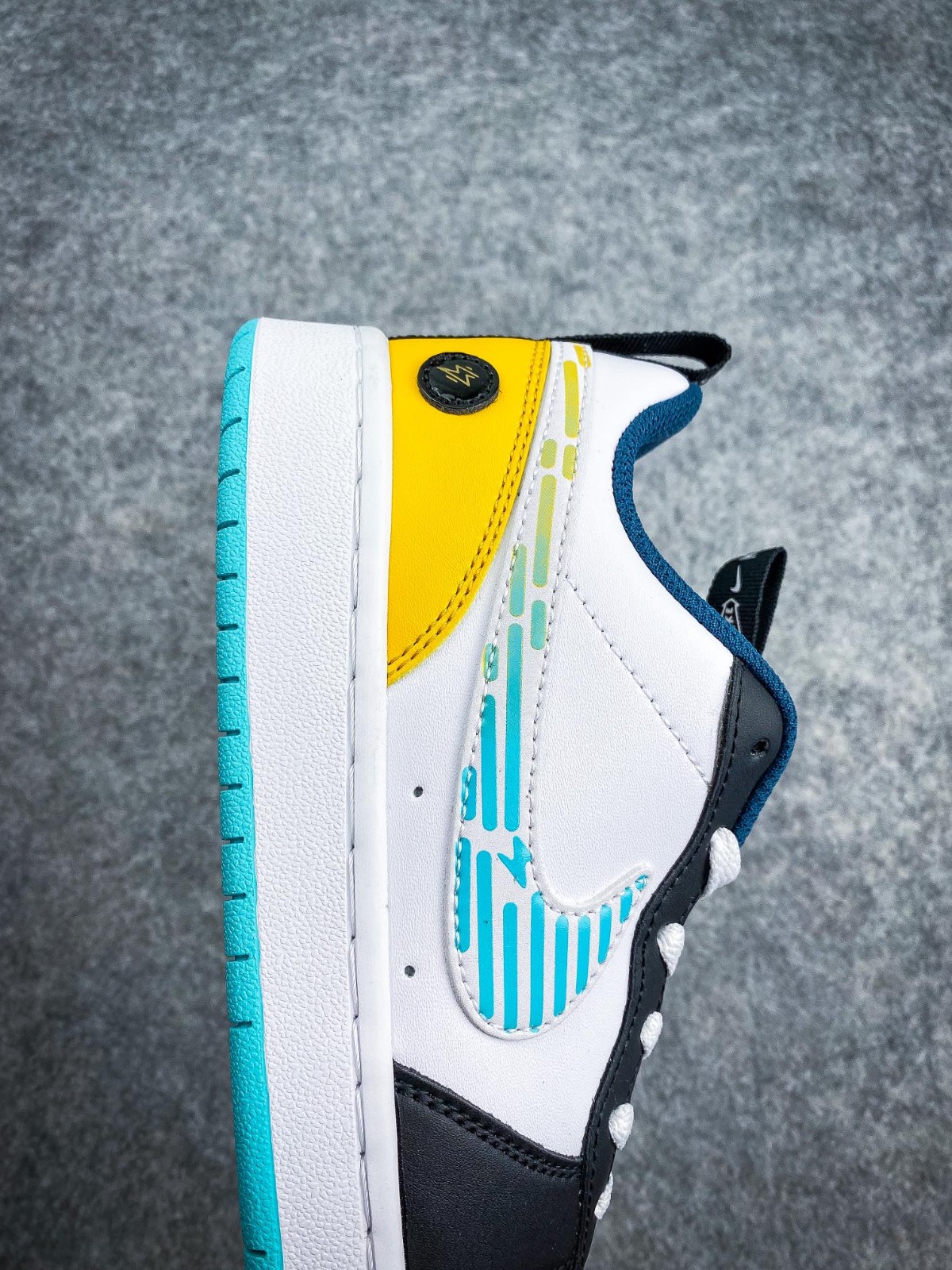 044 020#019-AJ-Nike-Adidas-2023SS