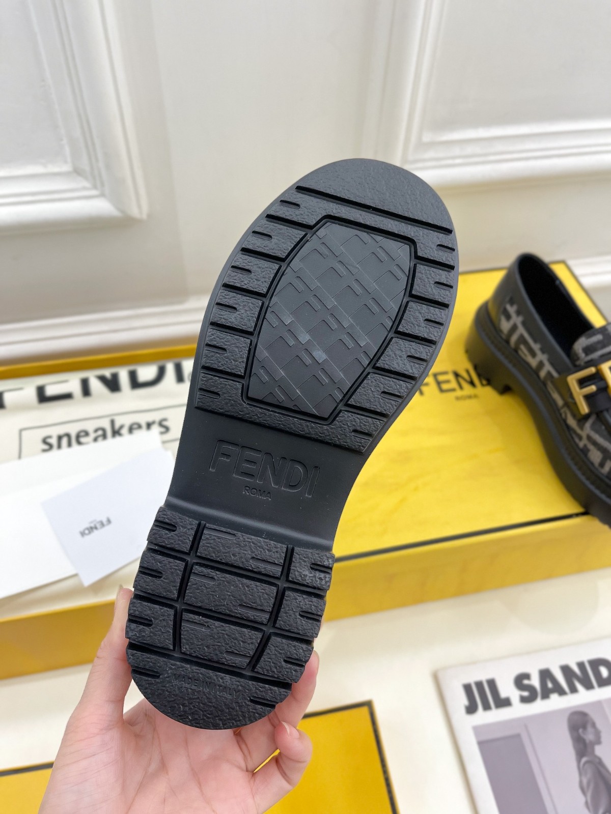 071 35123116 SIZE 35-41