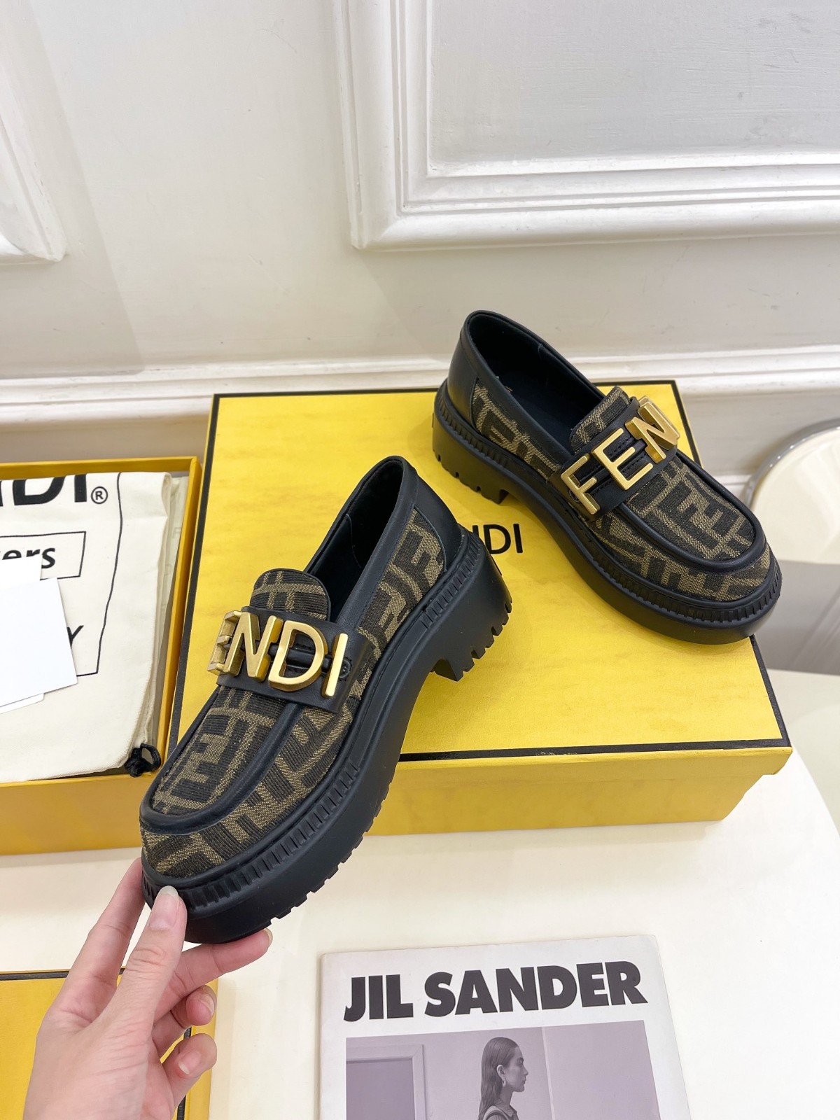 070 35123116 SIZE 35-41