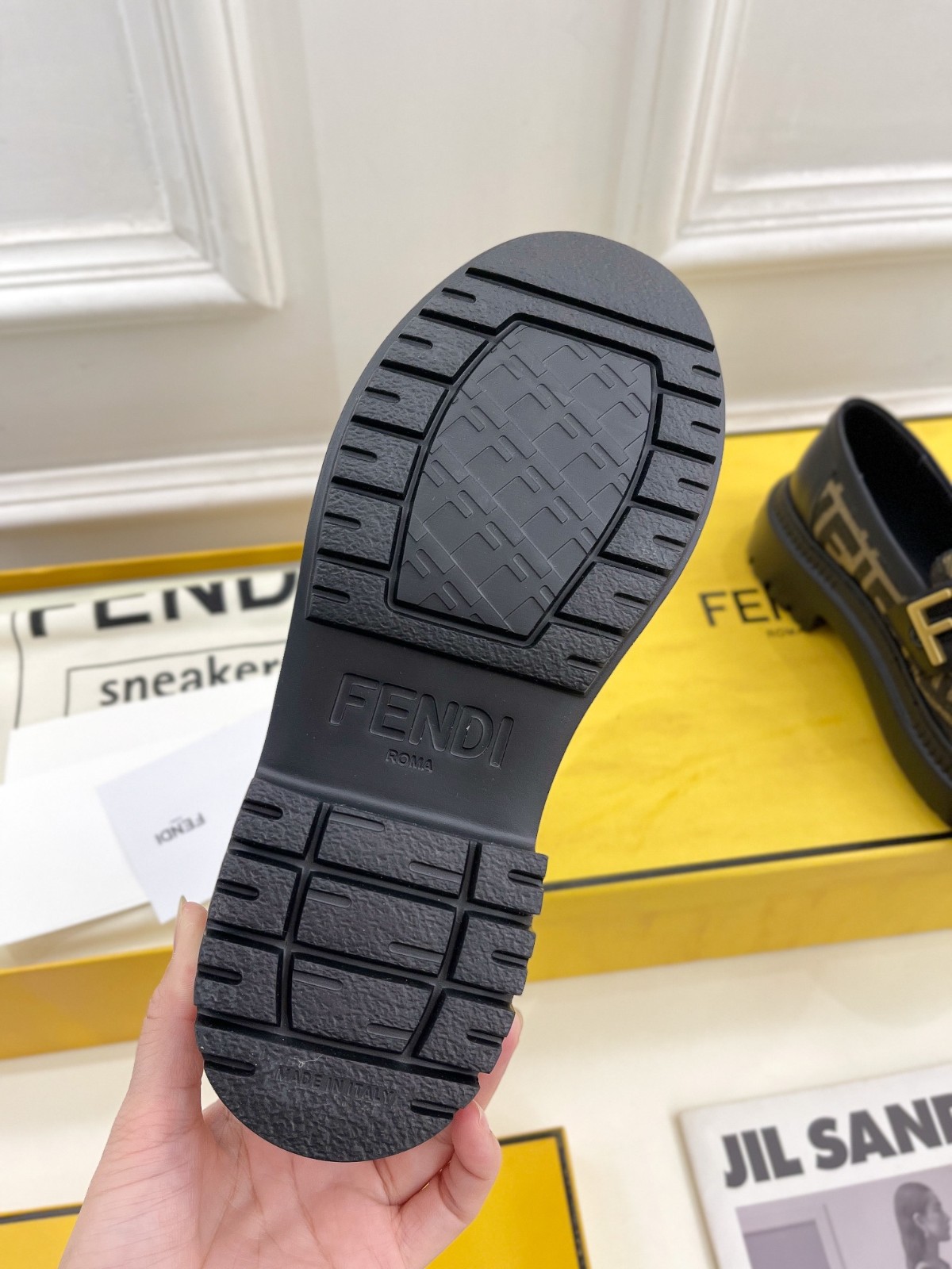 070 35123116 SIZE 35-41