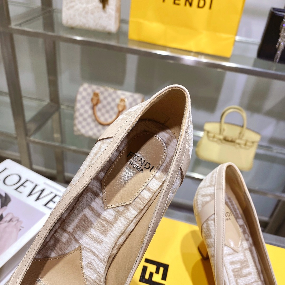045 29123102 SIZE 35-41