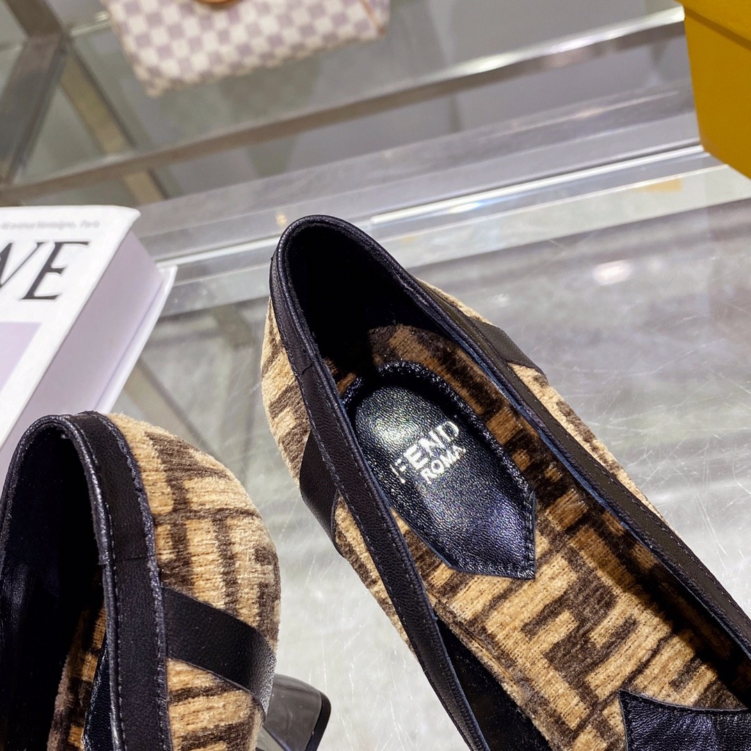 044 29123102 SIZE 35-41