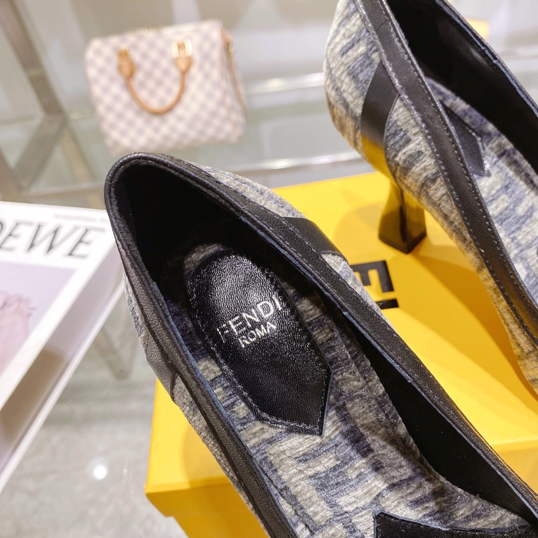 043 29123102 SIZE 35-41