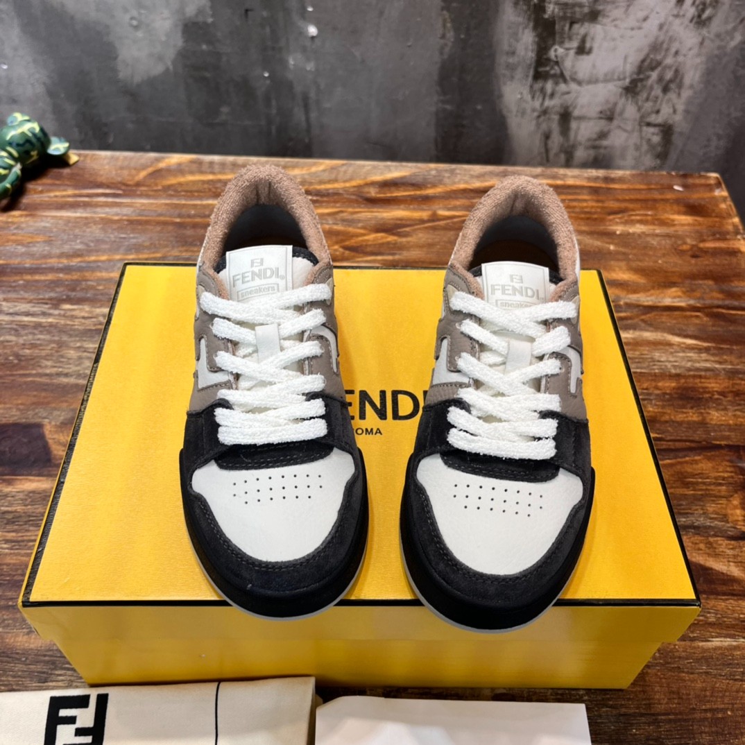 032 39123125 SIZE 35-44