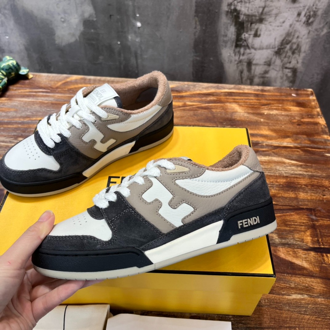 032 39123125 SIZE 35-44