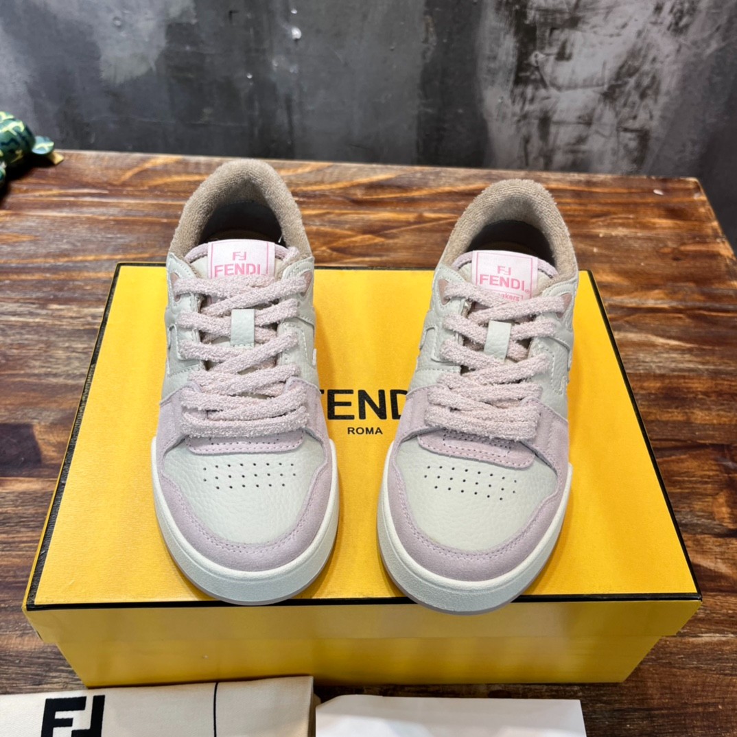 031 39123125 SIZE 35-44