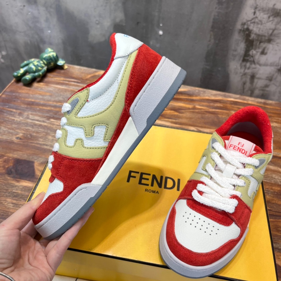 027 39123125 SIZE 35-44