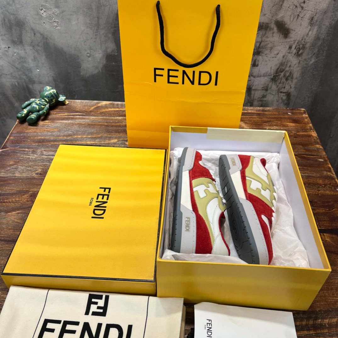 027 39123125 SIZE 35-44
