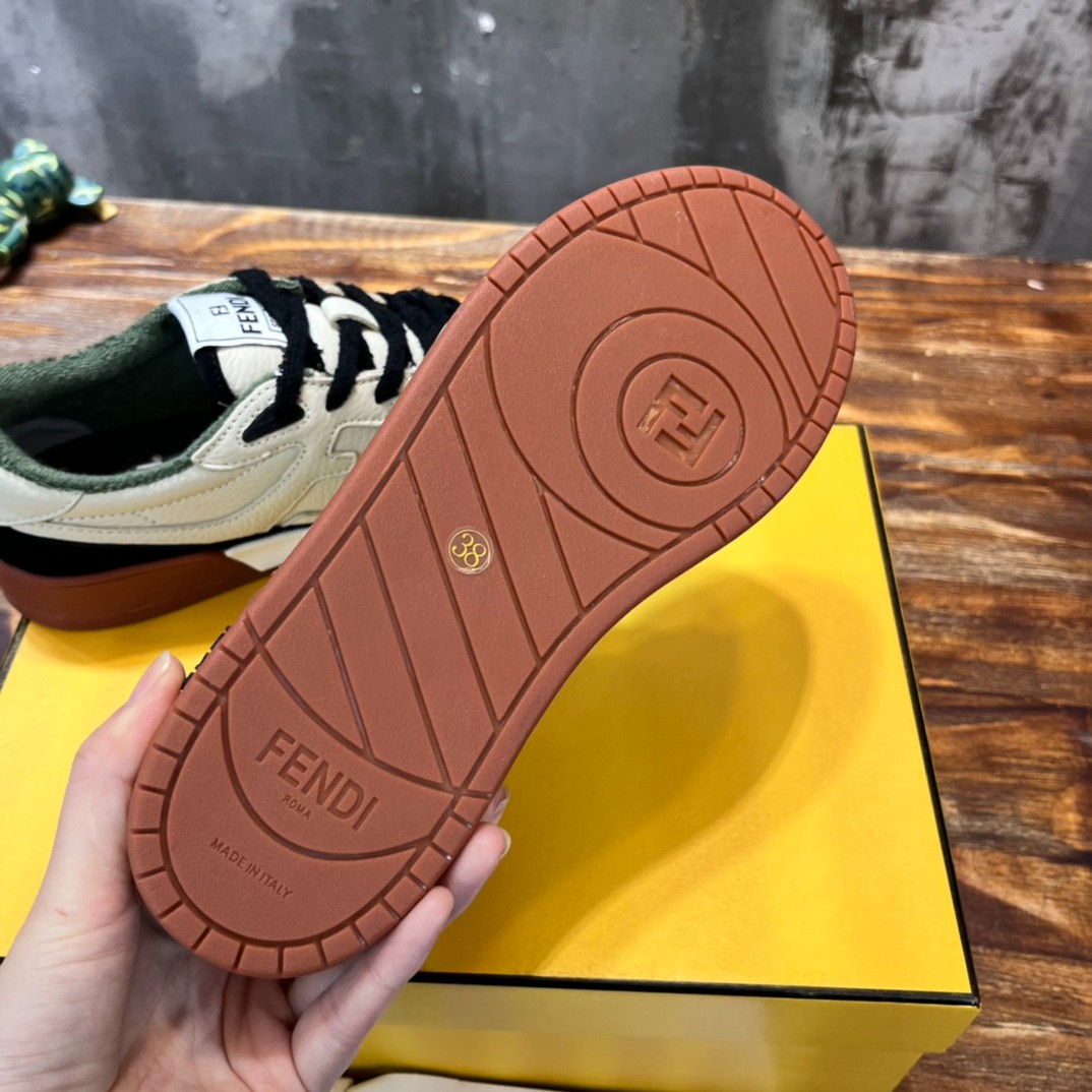 024 39123125 SIZE 35-44