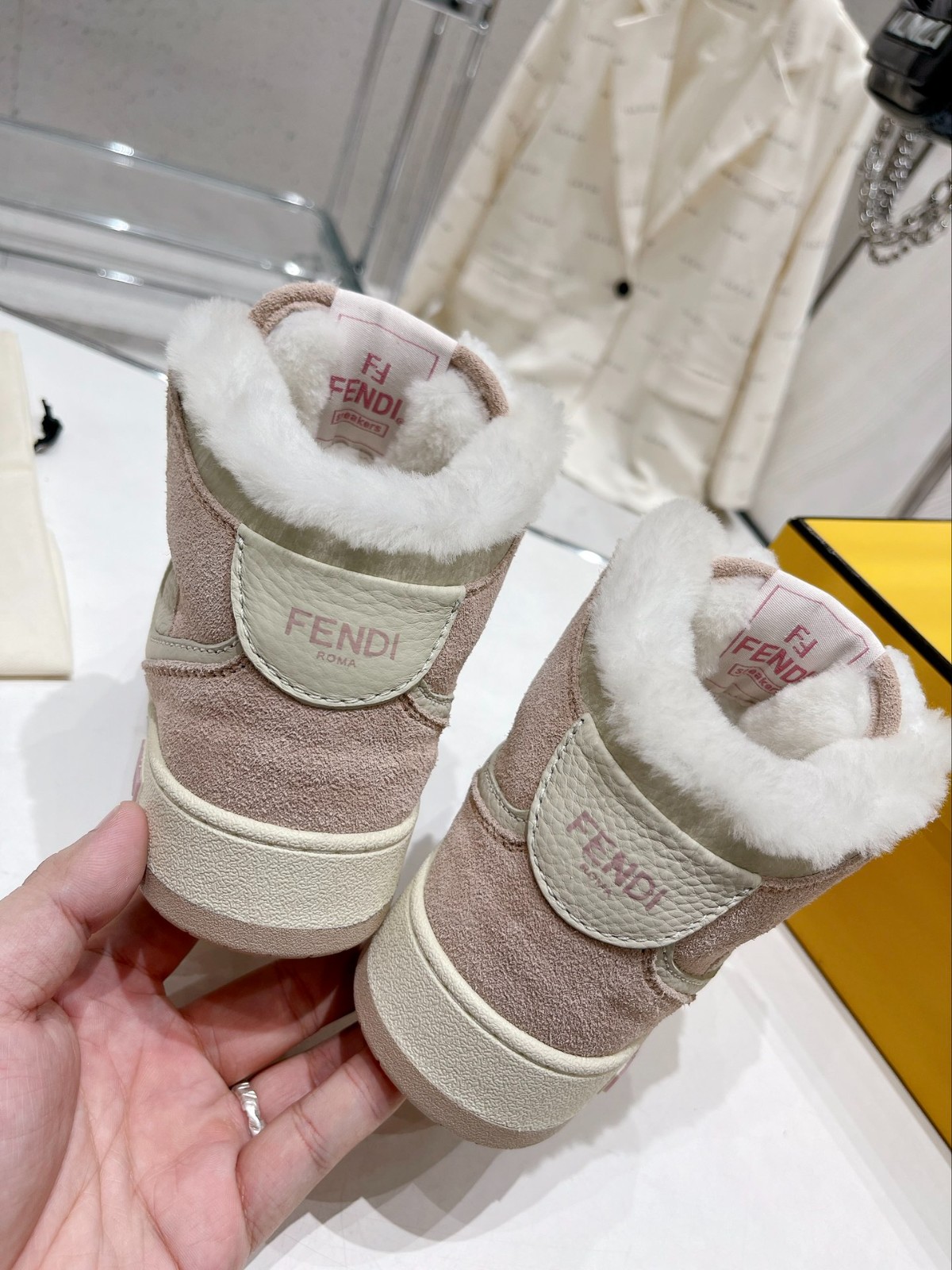120 43123134 SIZE 35-40