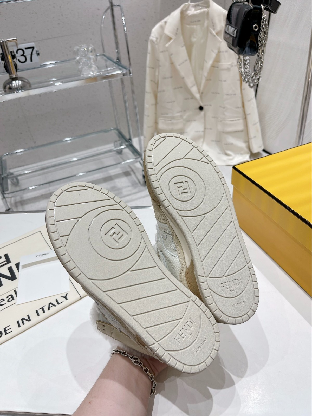 119 43123134 SIZE 35-40