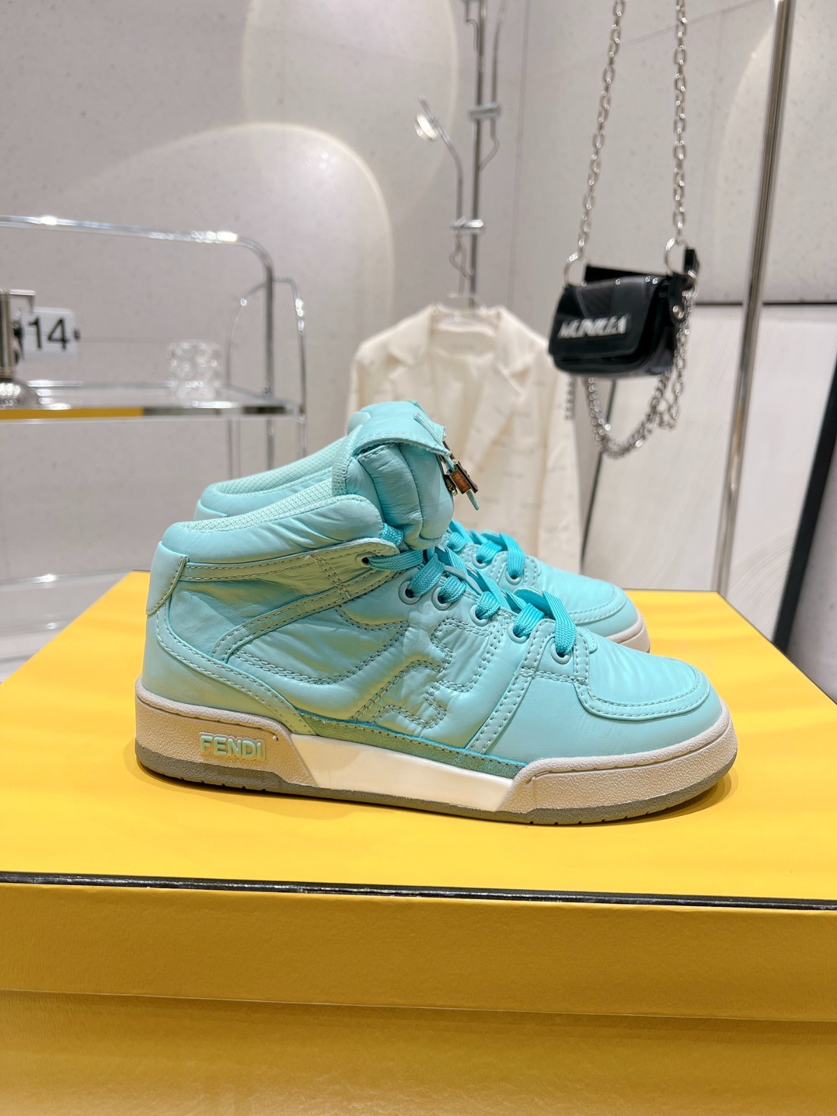 116 36123118 SIZE 35-40