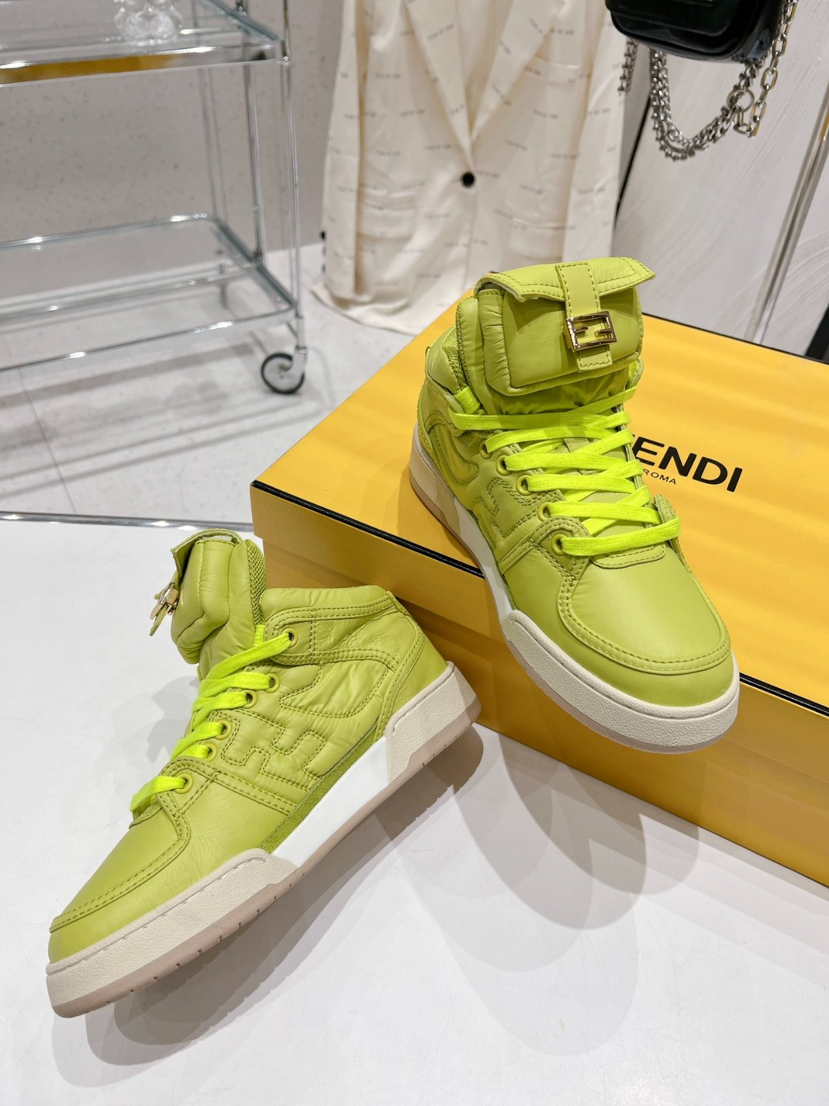 114 36123118 SIZE 35-40