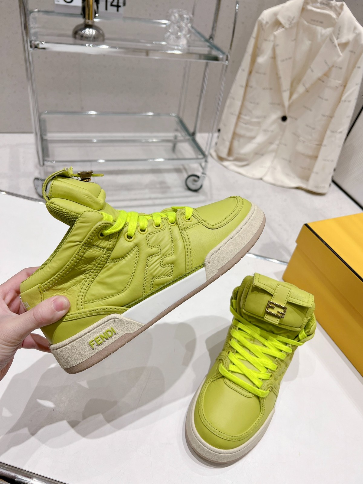 114 36123118 SIZE 35-40
