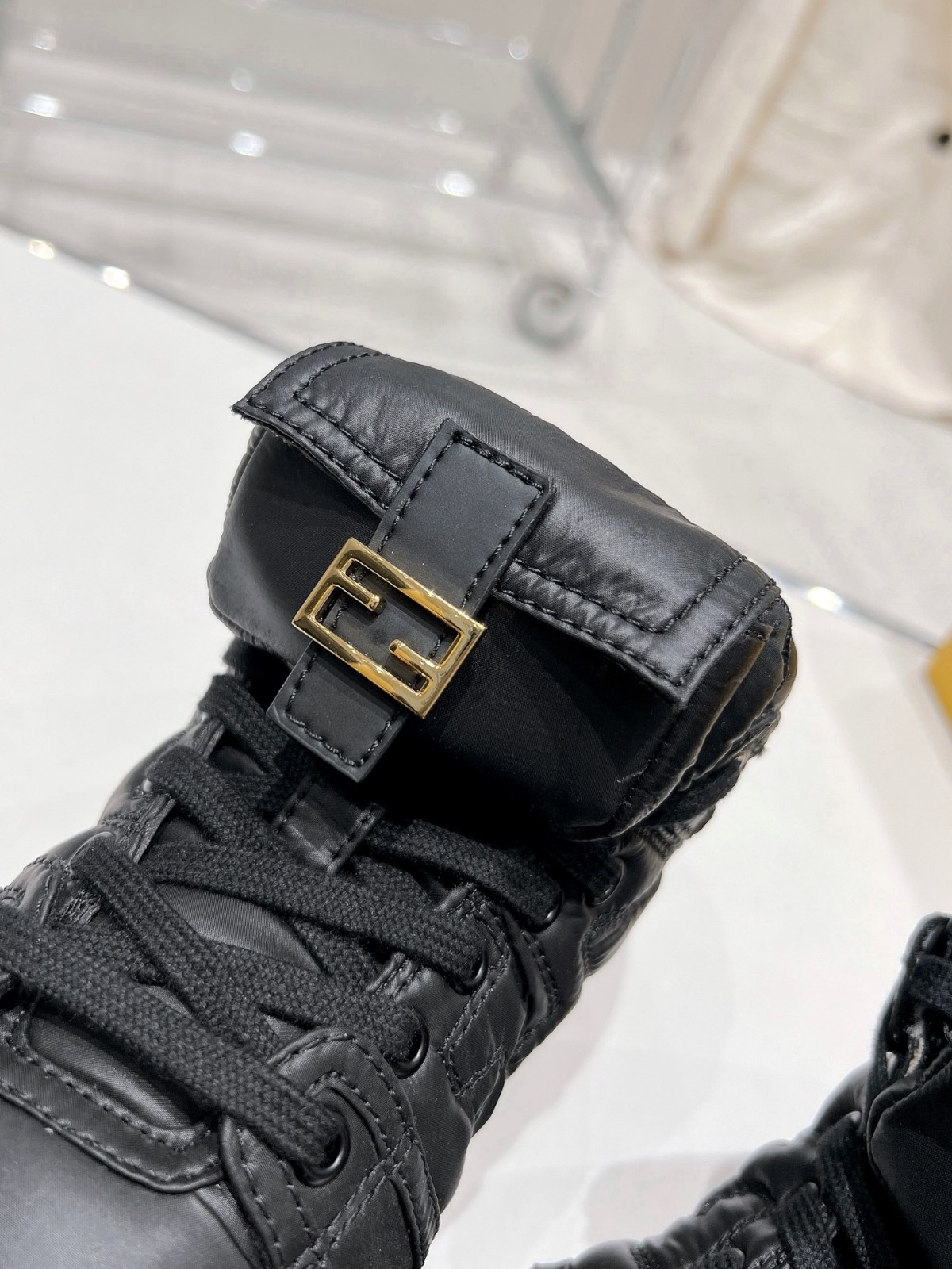 113 36123118 SIZE 35-40