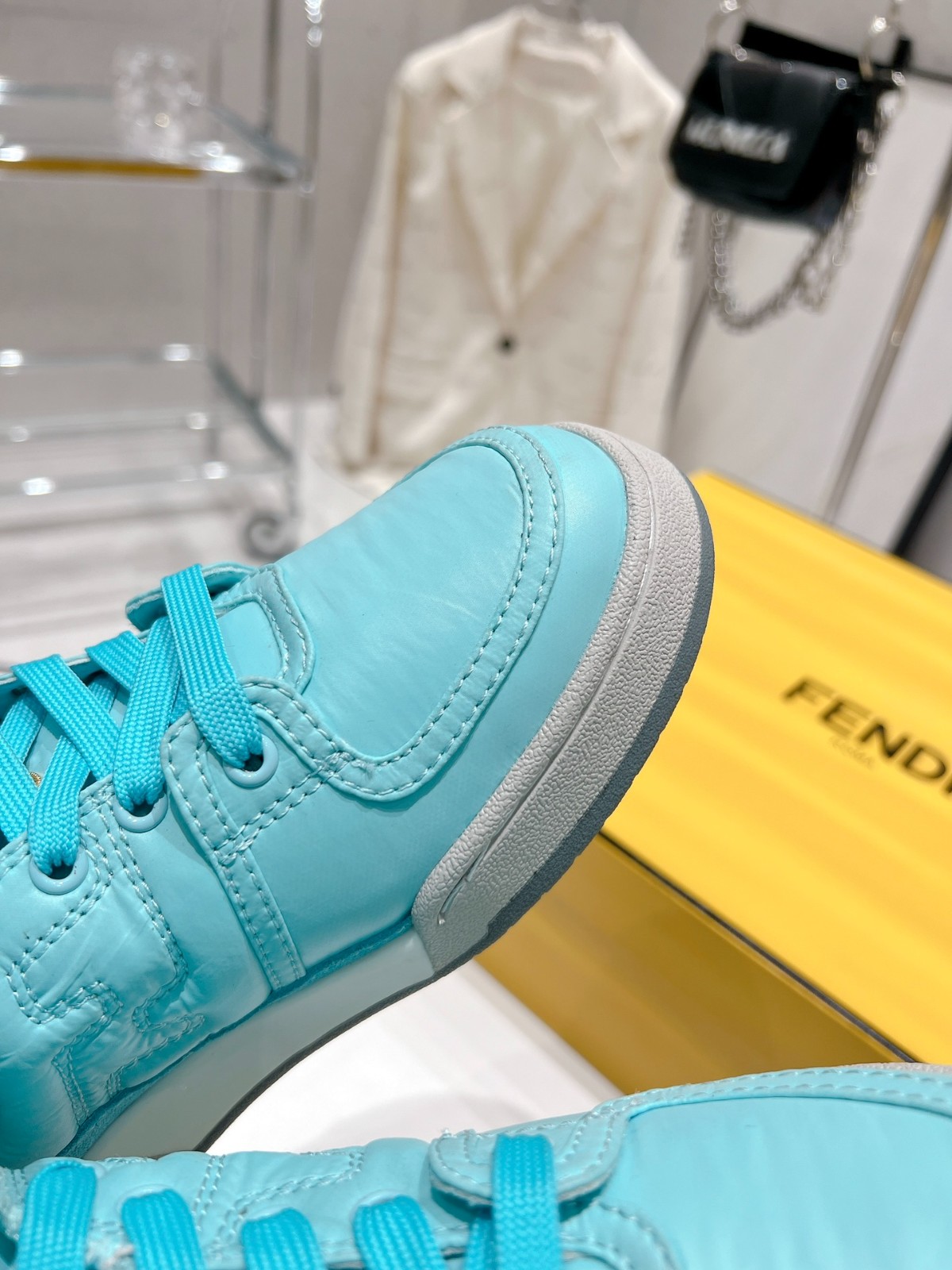112 35123116 SIZE 35-40
