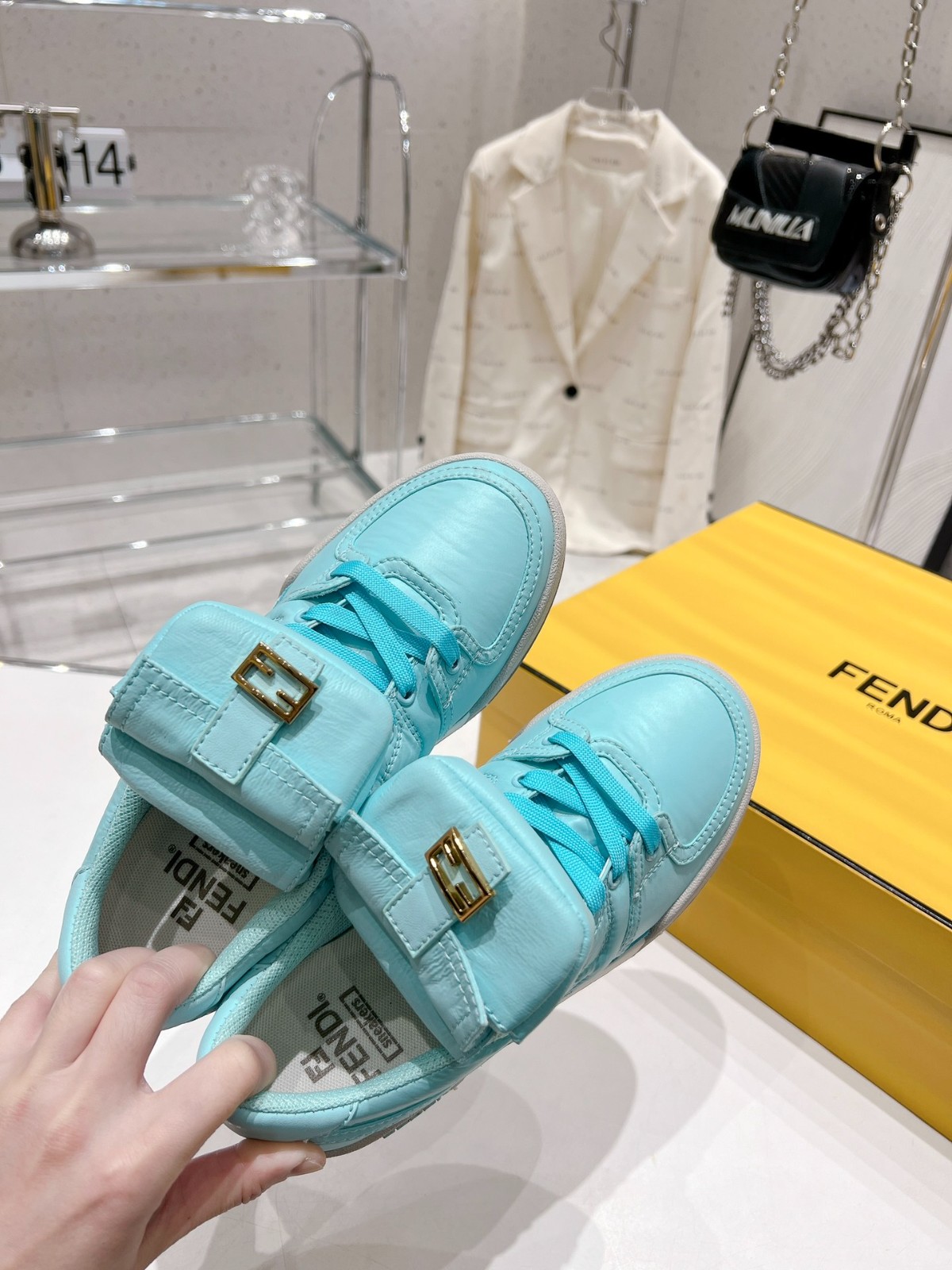 112 35123116 SIZE 35-40