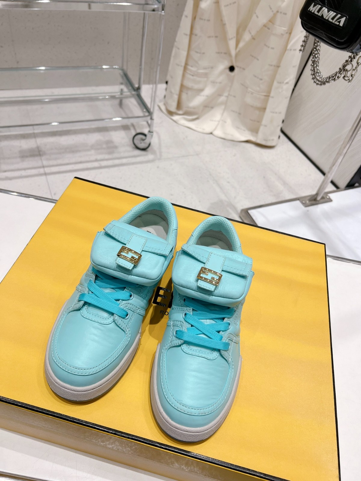 112 35123116 SIZE 35-40