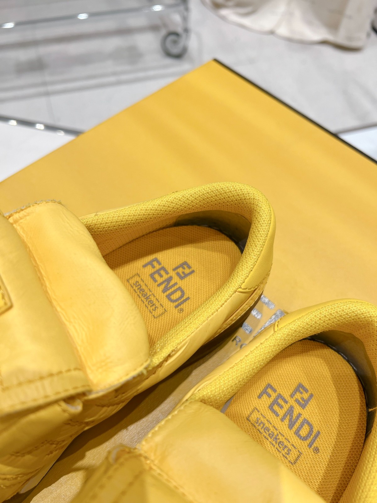 111 35123116 SIZE 35-40