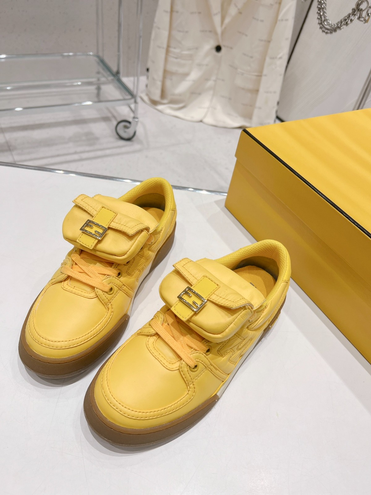 111 35123116 SIZE 35-40