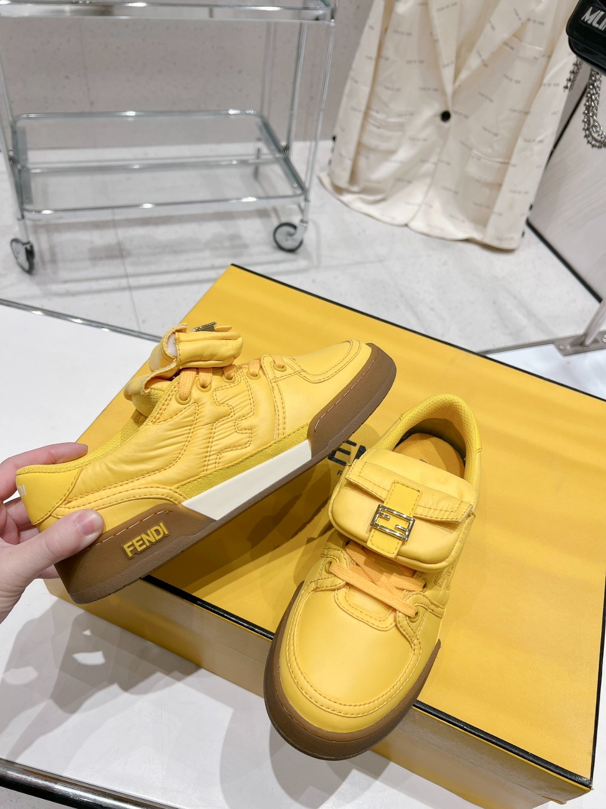 111 35123116 SIZE 35-40