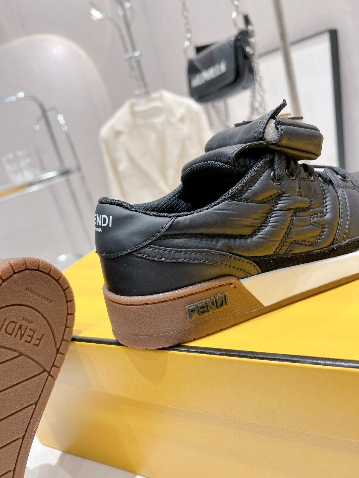 110 35123116 SIZE 35-40