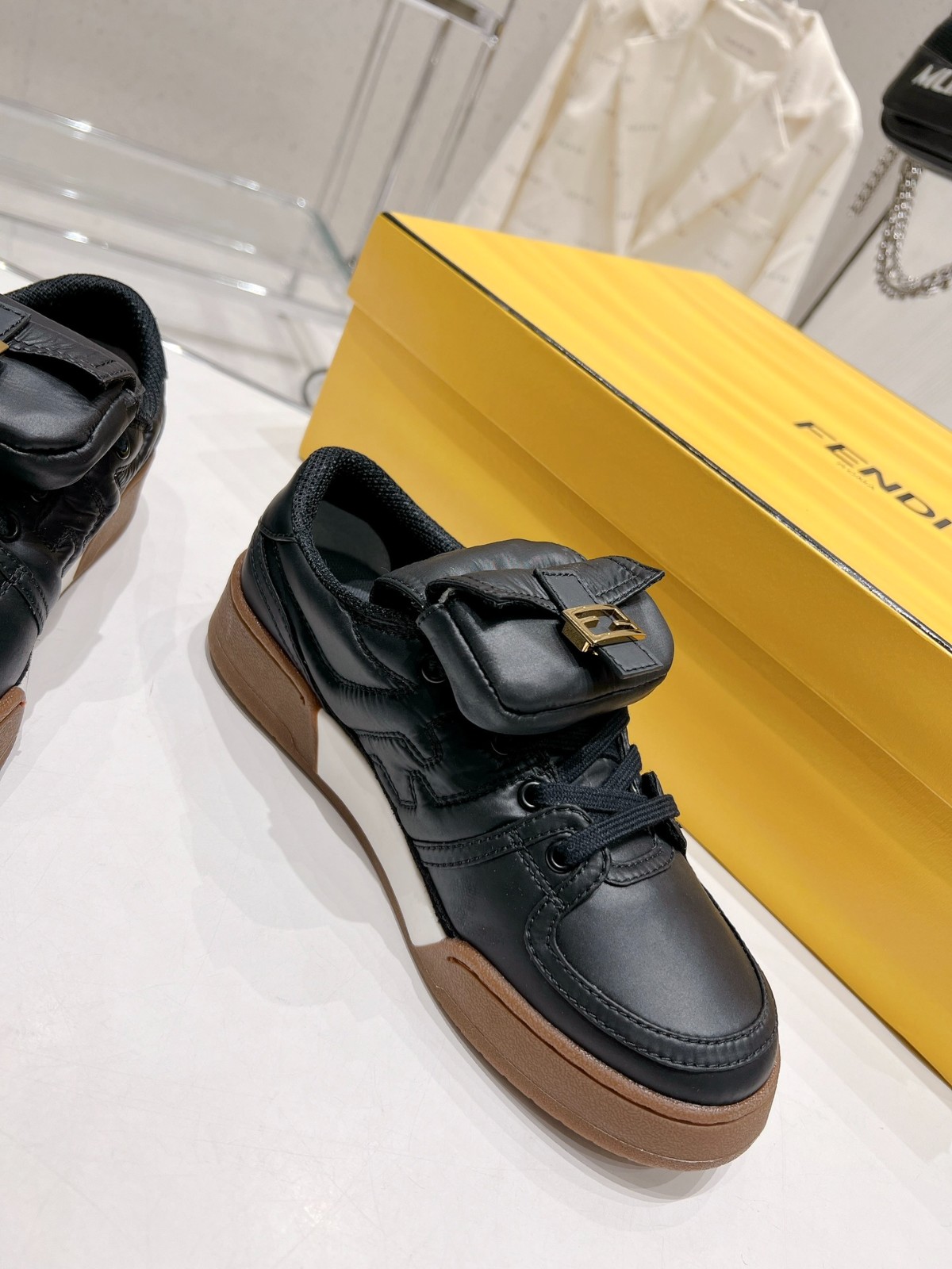 110 35123116 SIZE 35-40