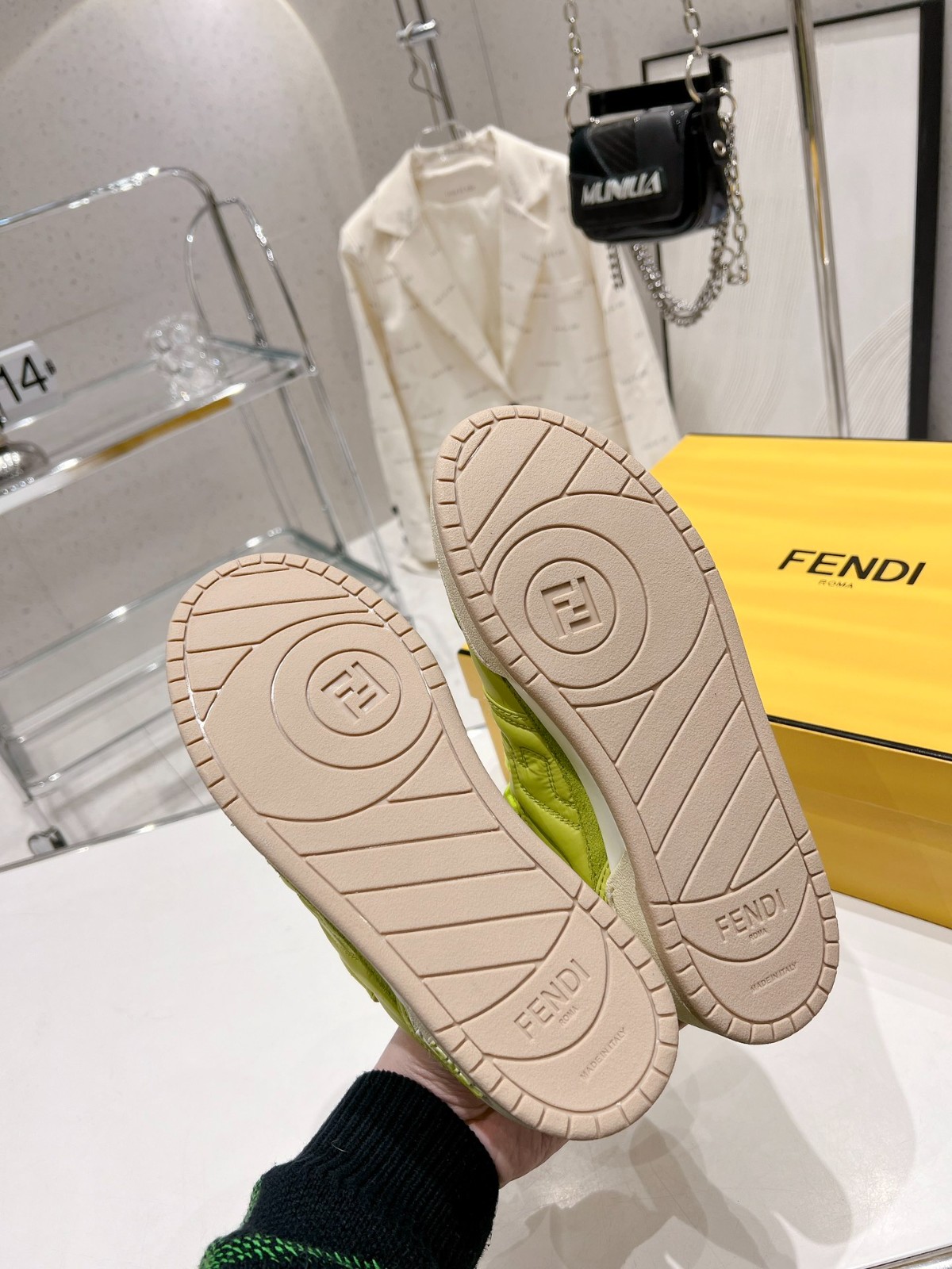 107 35123116 SIZE 35-40