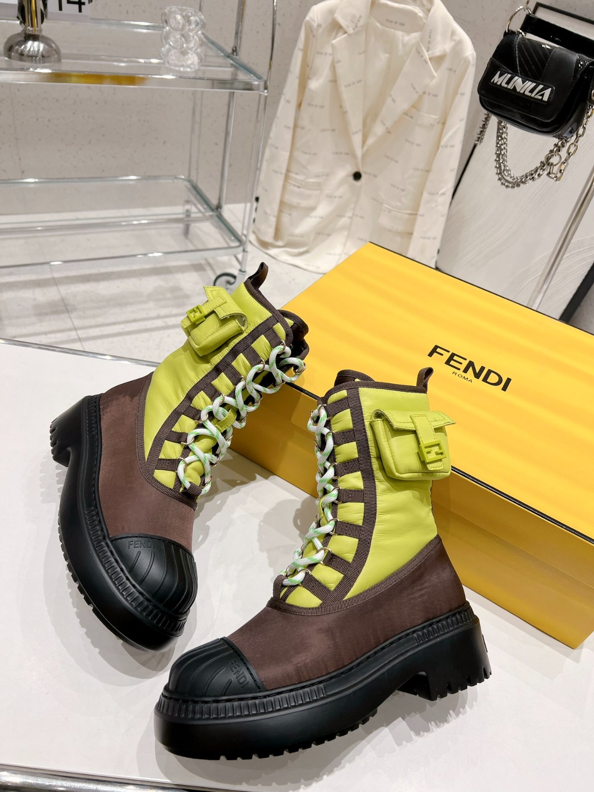 106 39123125 SIZE 35-40
