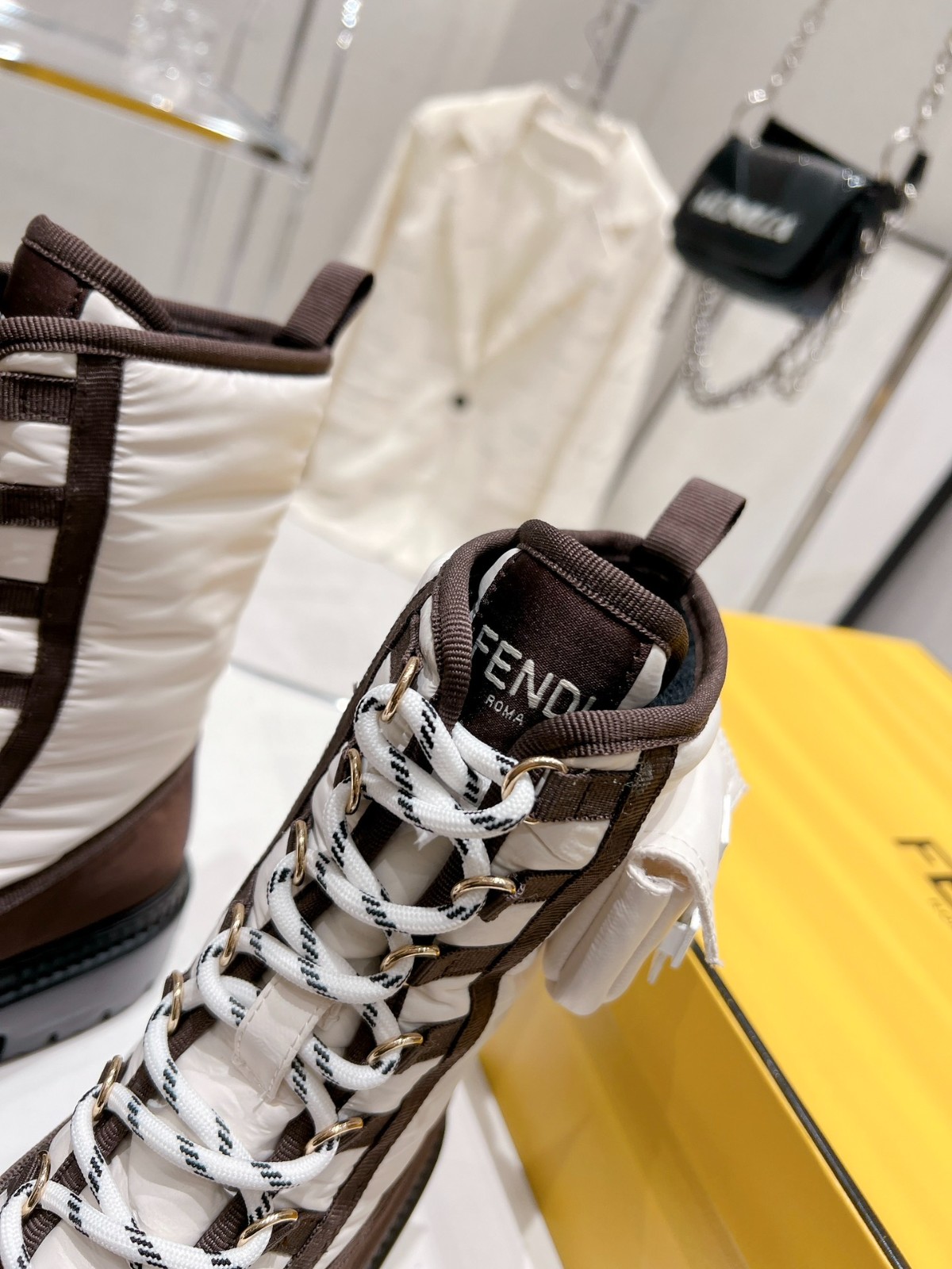 105 39123125 SIZE 35-40