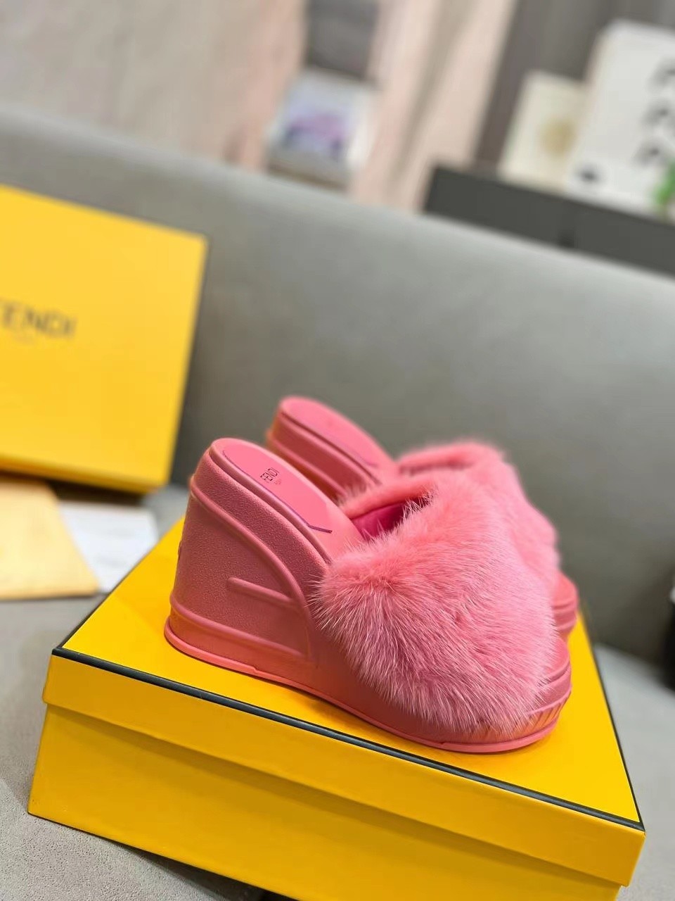 049 36123118 SIZE 35-42