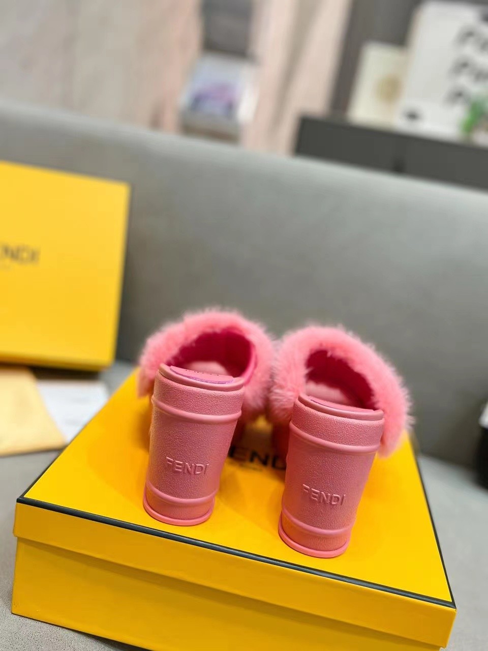 049 36123118 SIZE 35-42