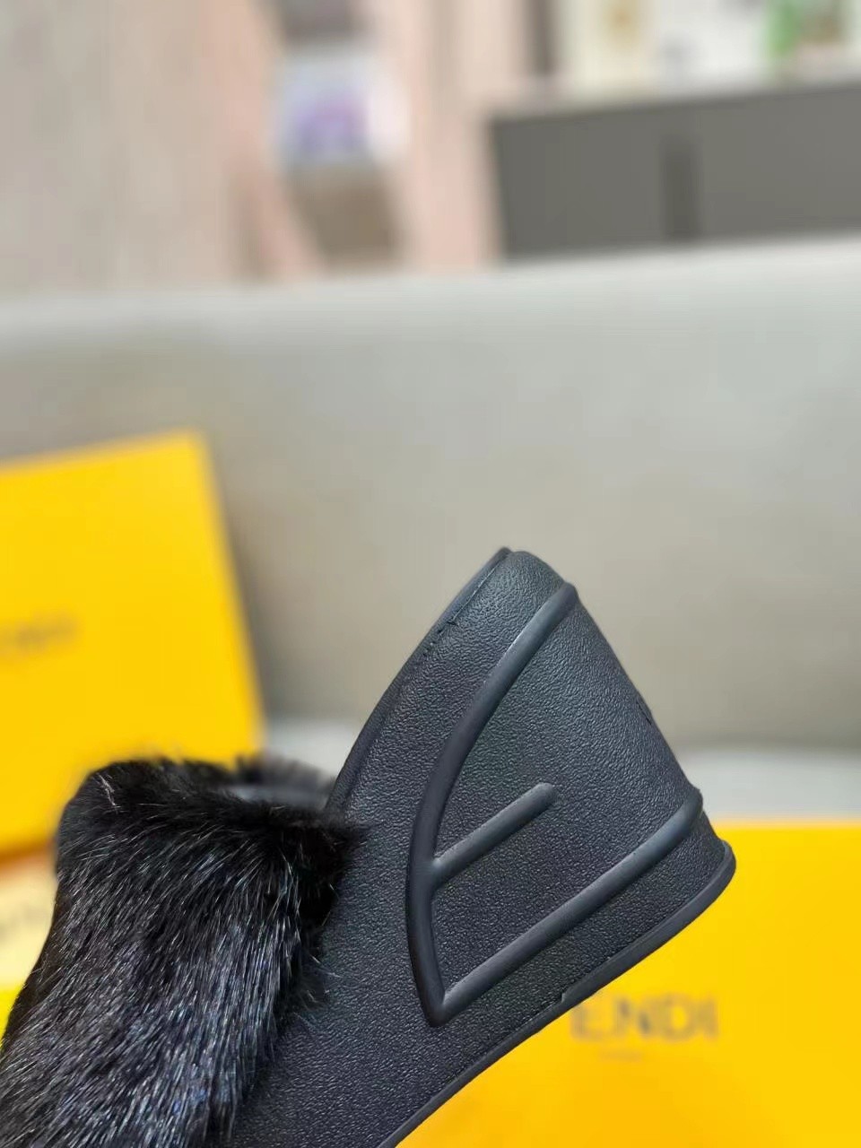 046 36123118 SIZE 35-42