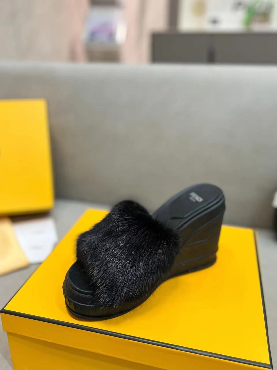 046 36123118 SIZE 35-42