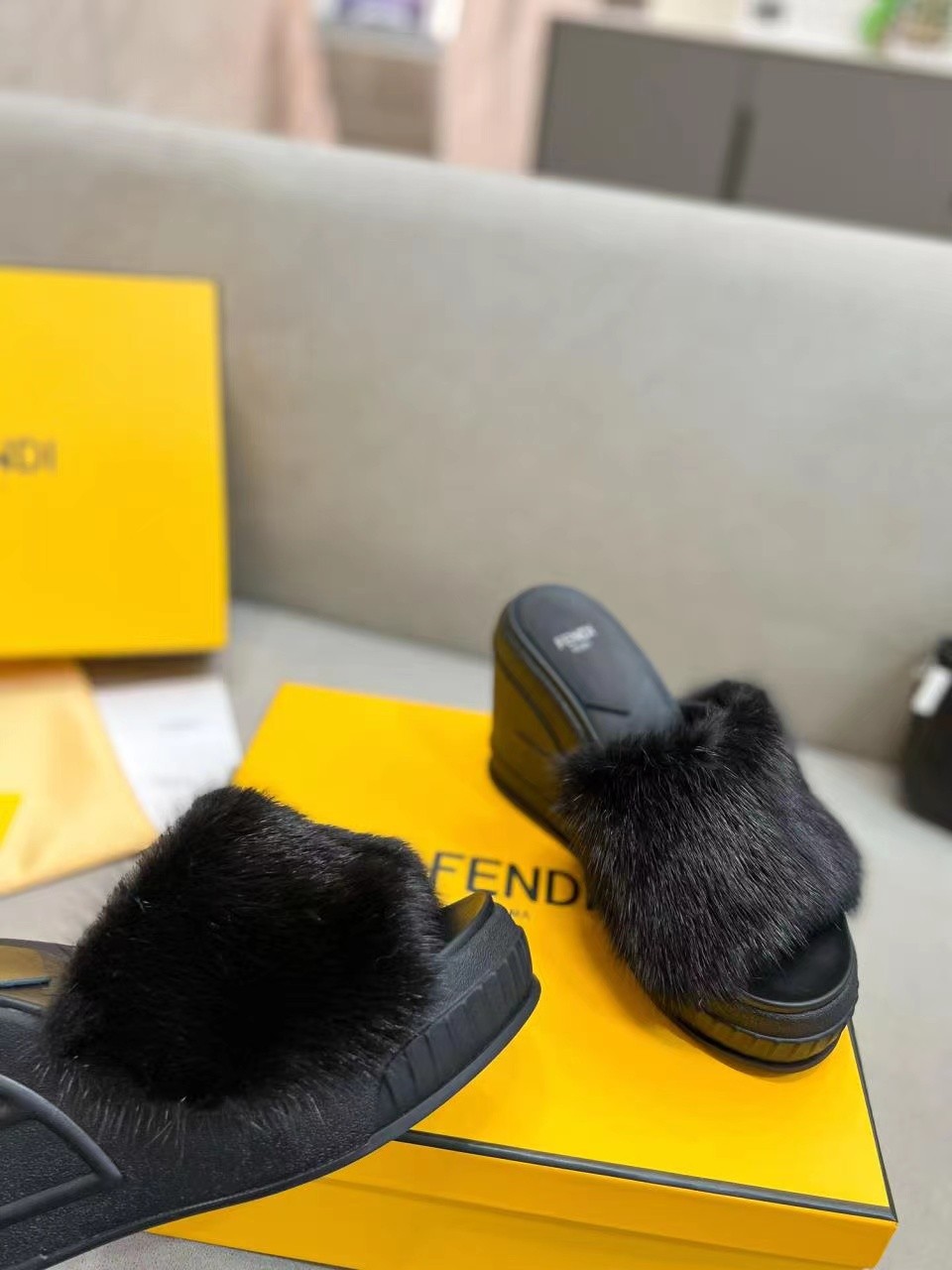 046 36123118 SIZE 35-42