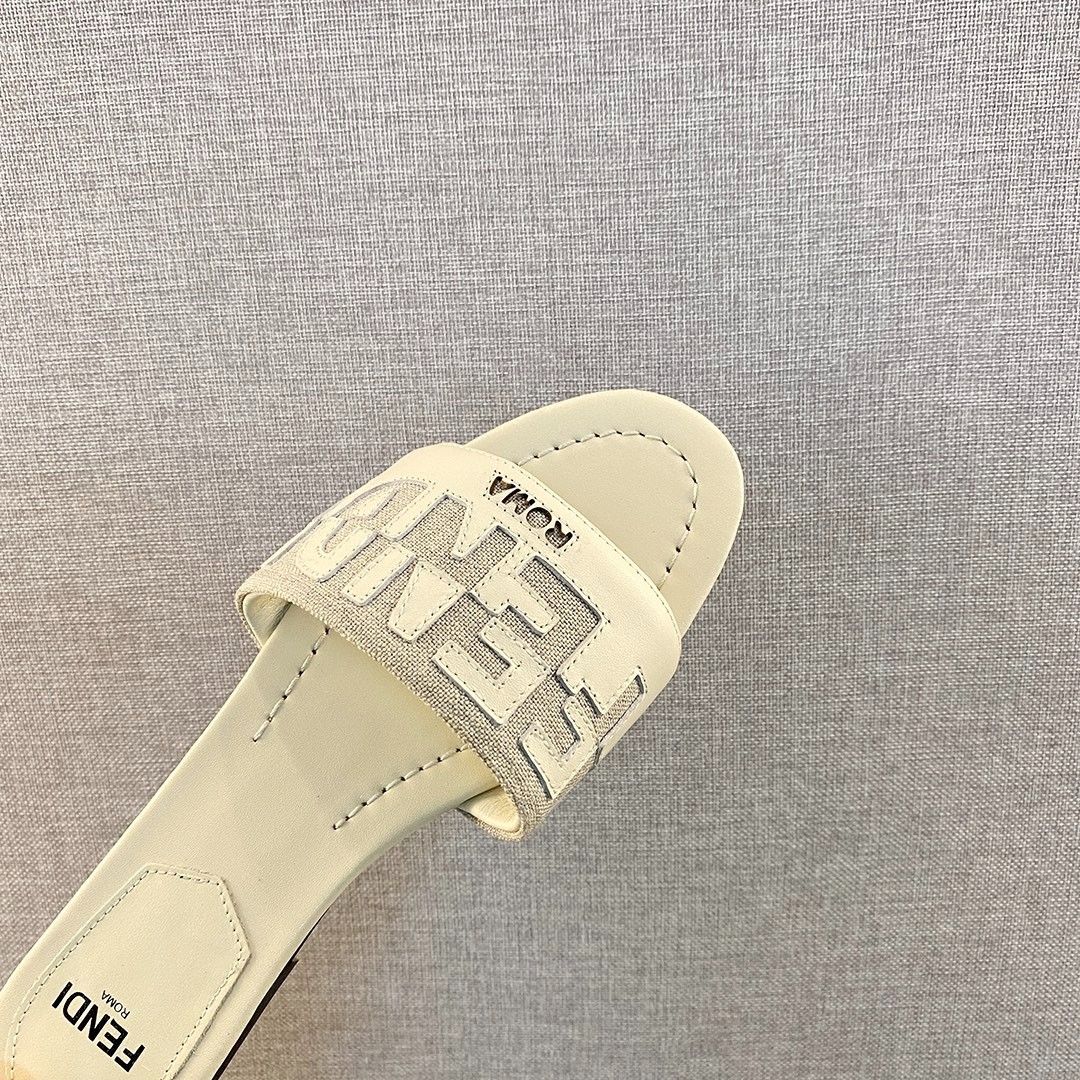 035 23123088 SIZE 35-42