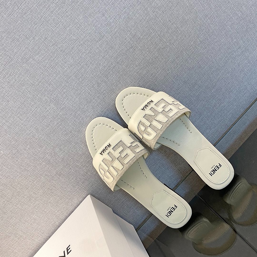 035 23123088 SIZE 35-42